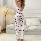 Pyjama Deux Pièces Cœurs Rouges – Douceur & Confort Automnal